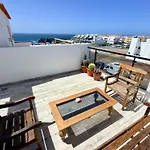 Casa Patrizia A Modern Ocean View Surf & Beaches Walk In Elcotillo Appartement