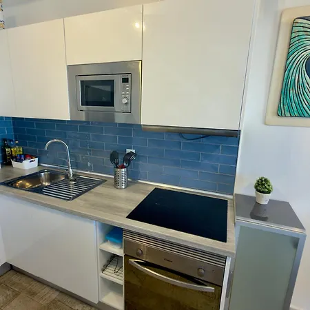 Casa Patrizia A Modern Ocean View Surf & Beaches Walk In Elcotillo Apartmán