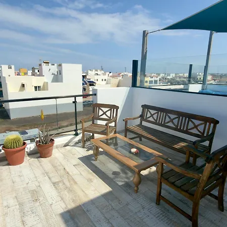 Casa Patrizia A Modern Ocean View Surf & Beaches Walk In Elcotillo * Cotillo
