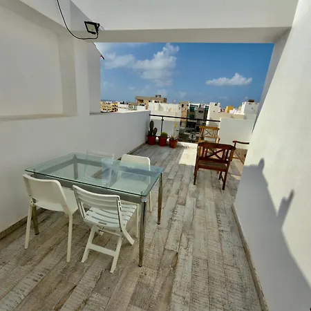 Casa Patrizia A Modern Ocean View Surf & Beaches Walk In Elcotillo Apartmán Cotillo