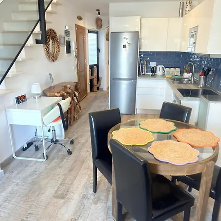 Casa Patrizia A Modern Ocean View Surf & Beaches Walk In Elcotillo Apartament *